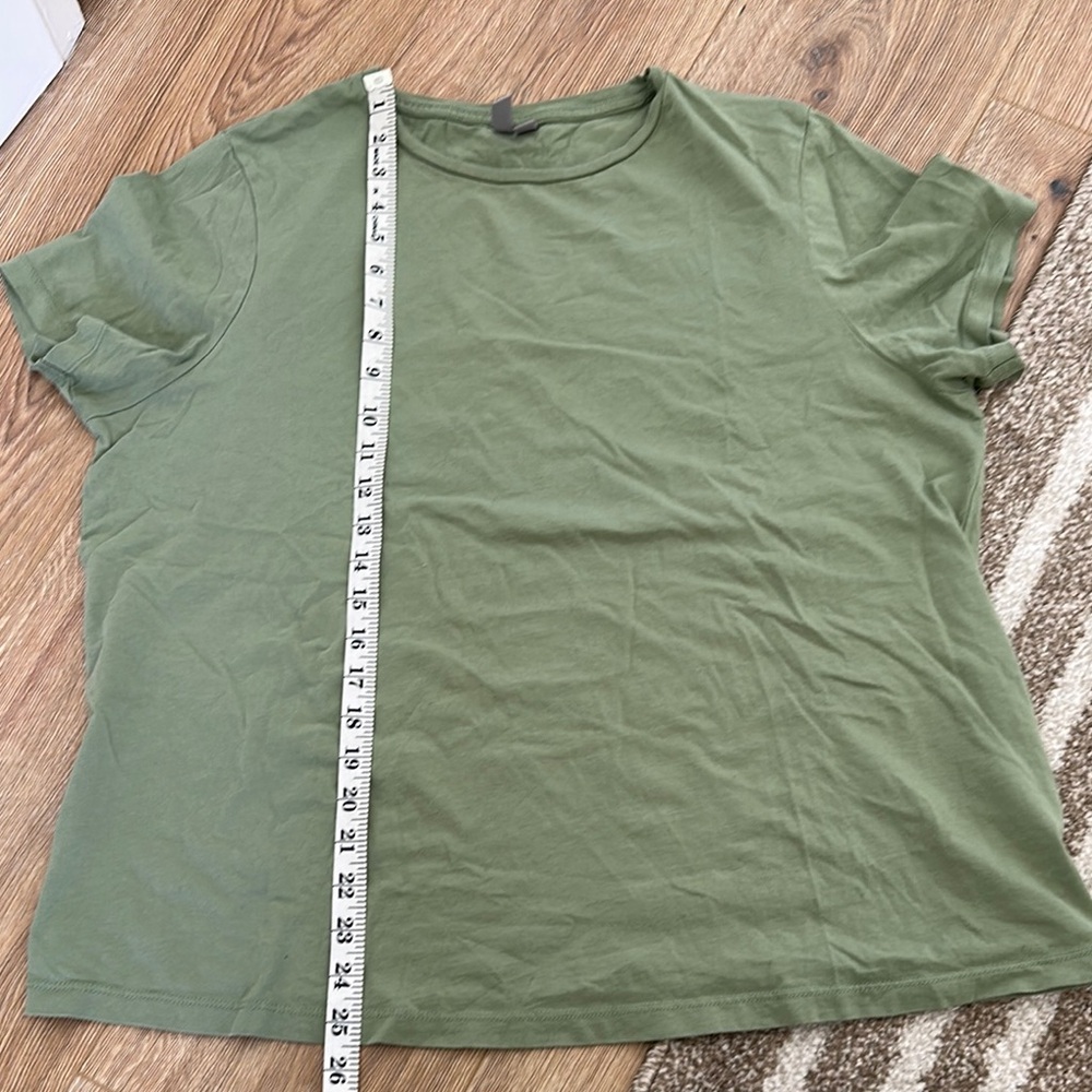 ASOS Design Agave Green Tee - Picture 3 of 5
